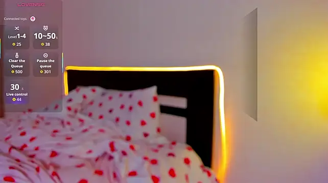 Lexxxxxxi - spank ass