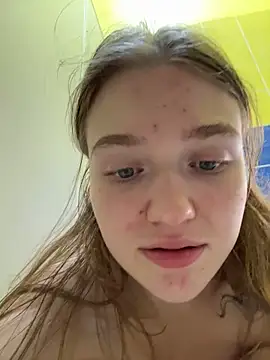 RussianWoman - miss my smile? face closeup+lick lips💋