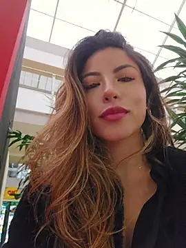 Karen_San_Miguel - Open a blouse in public + control toy 5m