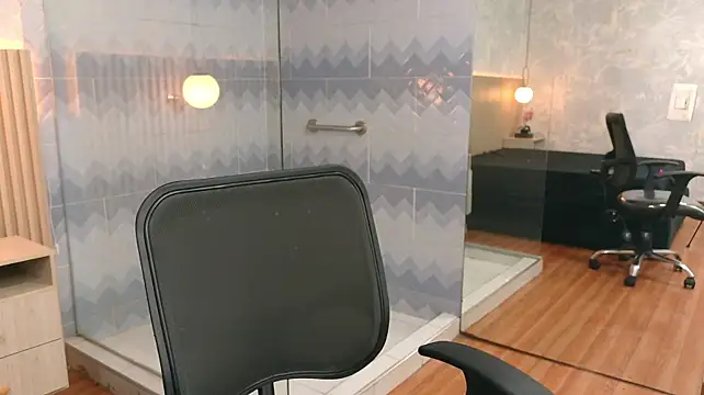 Lorene_Saenz - Tease with my open legs! 🔥