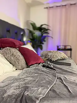 MiilaBlake - MISSIONARY DEEP & HARD FUCK
