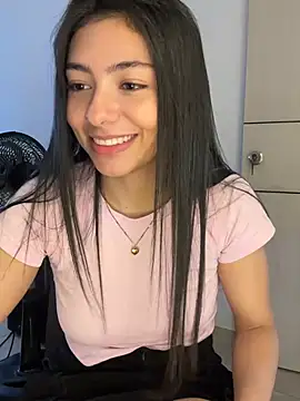 Liissa_cute_ - show pussy + dildo