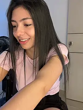Liissa_cute_ - show pussy + dildo