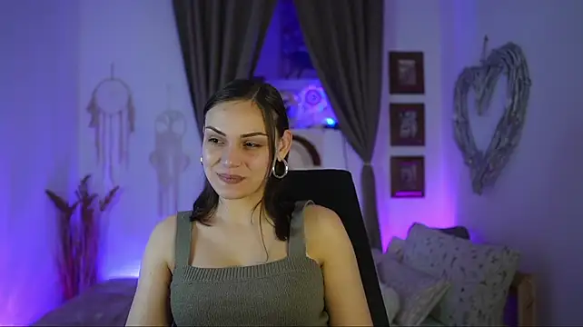 Sidney_Sweety - boobs tease