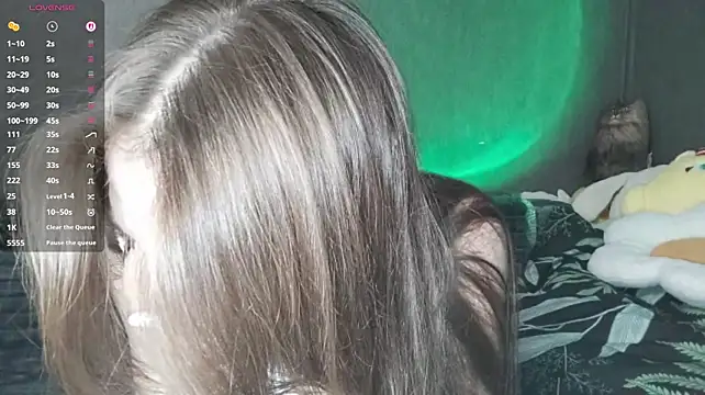 KiraLivee - full naked