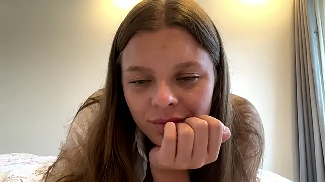 AmieLendor - A video of me masturbating in PM