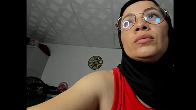 Dalila_kemur - fingers in my pussy