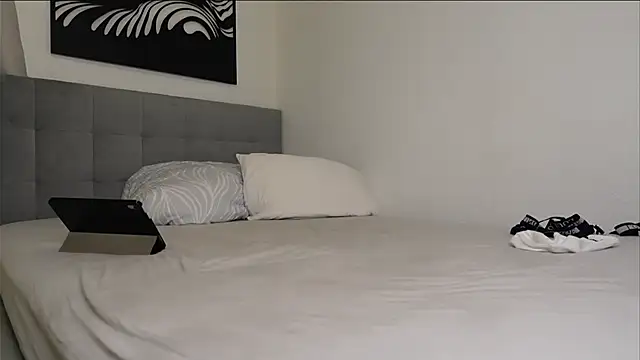 Carlycrush_ - CUM WITH 2 VIBRATORS + COUNTDOWN