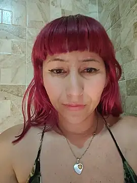 Florxxx9 - My pussy wants to have some fun 💦😈🤫