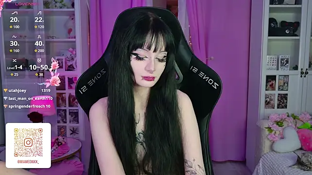 MiaScarlettt - Spank my butt ^^
