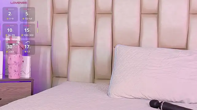 Shasa_8 - 4 fingers in ASS deep + Rub pussy🍑🔥