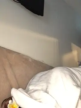3littles - slap pussy open......