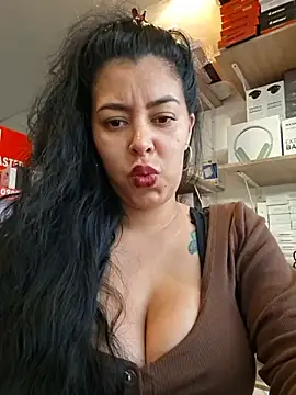 Luianna - Turn me on 😈💦😈💦