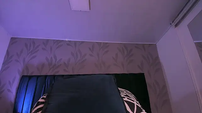 Milan_Daph - Plug big anal