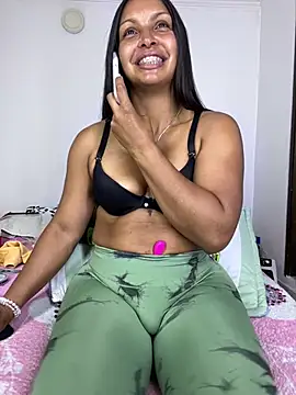 Sandylau - hello guys, naked + squirt