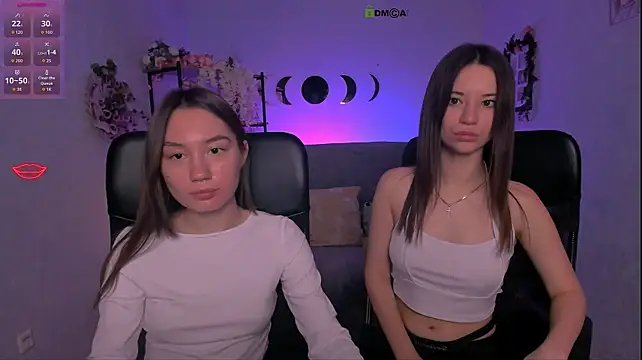 Isabel_wave - show boobs