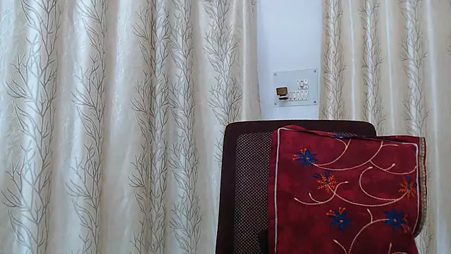Bholi_PUNJABN - Nude Show for 15 mints AND SLOW TEASING