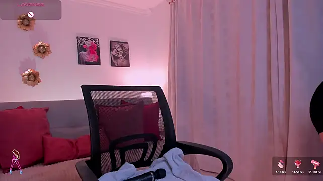 Sofiawiliams - Masturbating my pussy until Cumming