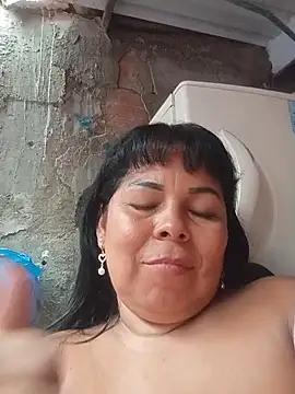 Mother-Big-tits - all naked+masturbation