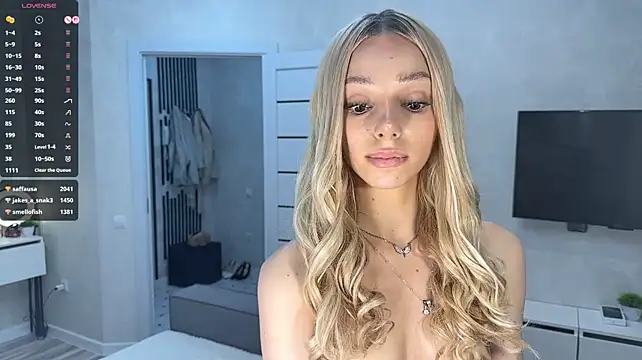 Mooniesiesita - take off my panties
