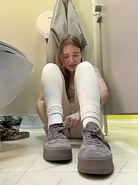RussianWoman - Take off the panties of a strange girl