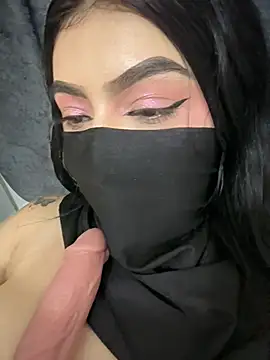 Zharaaa18 - Saliva in my anus
