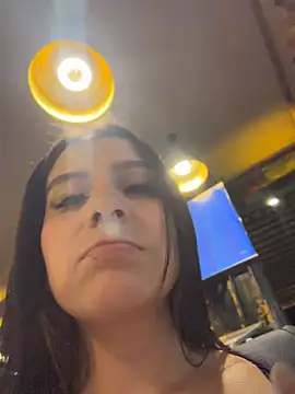 AlannaEvons - Flash Pussy In Public 🔥😈
