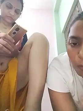 hottysimi