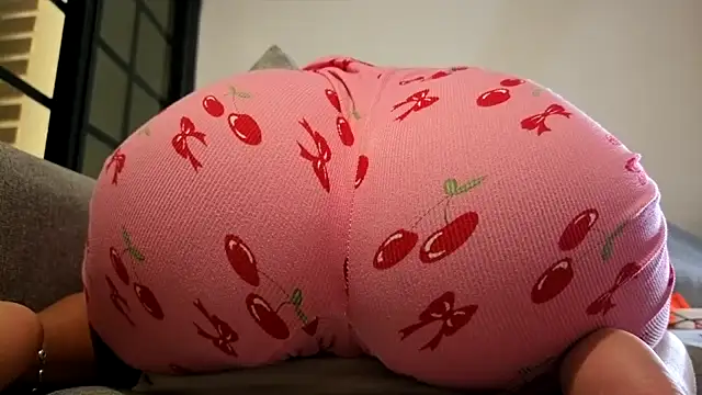 Camii2244 - tease you with my ass and ride pillow