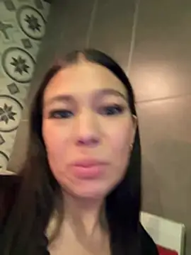 Alyshanon18 - BOOBS OUT 1MIN IN KFC📍😱🥵