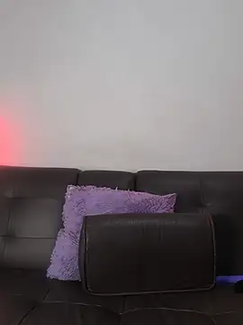 Rosevenuss - Ride front dildo+oil ass 😈🍑😈🍑