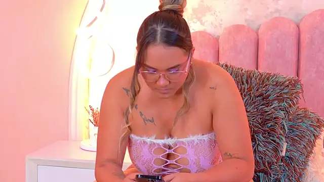 MiaLaurents - Ride dildo