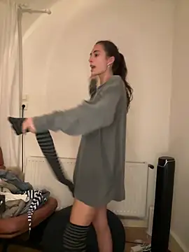 SophiiaStarr - Finger blowjob slow 🥵