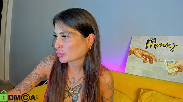 Patricia_Cox - smoking cigarette and playing with tits