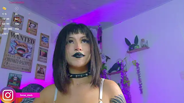Zaradavis - fuckmachine with nora clit+big squirt