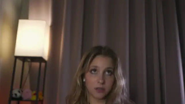 LoveSeekins - sexy hot yoga