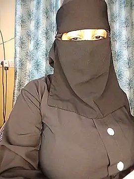 Tere_naseeb - Remove burqa