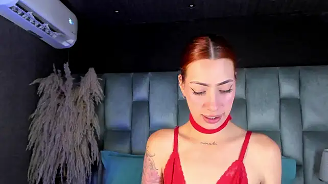 LolaGray__ - put me in doggy and spank my ass