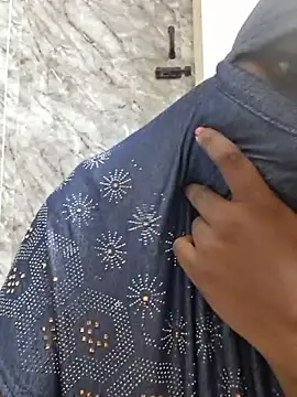 Tamilfathima - Vibrate in pushy
