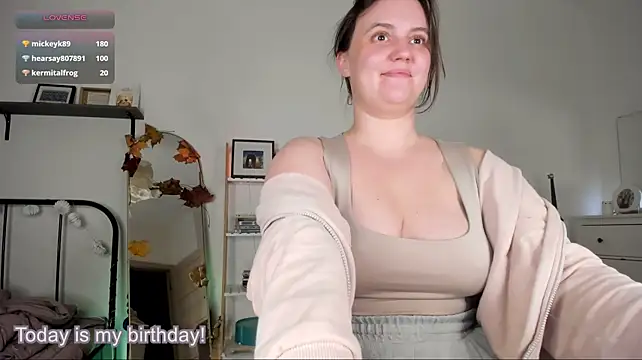 VivianMarble - Take off my party outfit