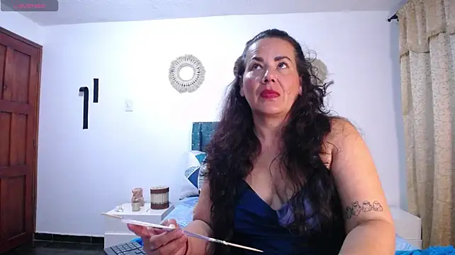 Sofiamature01 - squirt