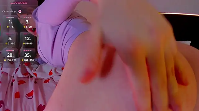 Lexxxxxxi - spank ass