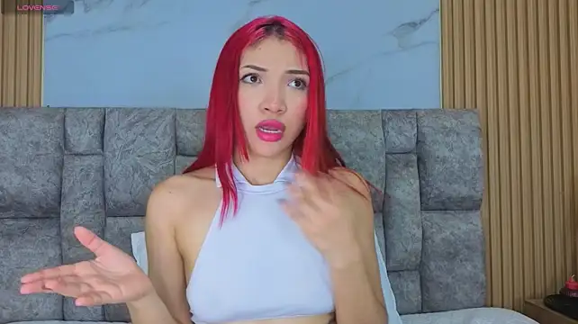 Luna__velvet_ - rubbing my clitoris while sucking cock