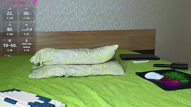 Cowell_Adelina - open pussy