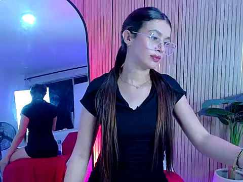 CloeRRose - naked tits and drool dripping