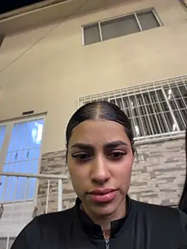 AlannaEvons - Flash Pussy In Public 🔥😈