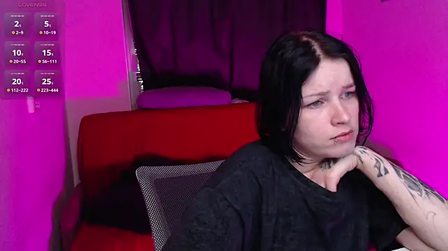 CherryNight6 - Spanks my ass