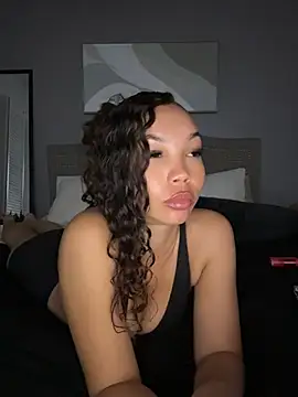 Nikkiloveee - backshots💦😩