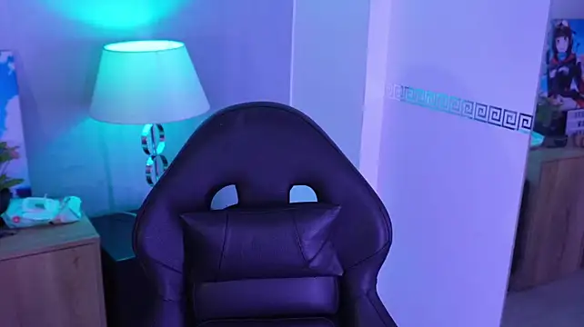 Kitticam - Feetjob+ saliva 🥵💧