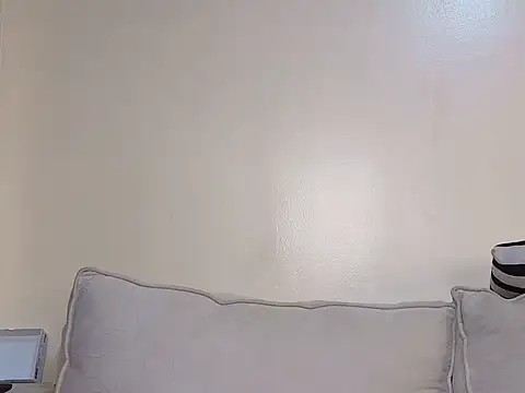 Pinkysmiles - oil body and twerk